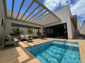 Casa a venda no condomínio Residencial Cyrela Estoril em Bauru -SP.